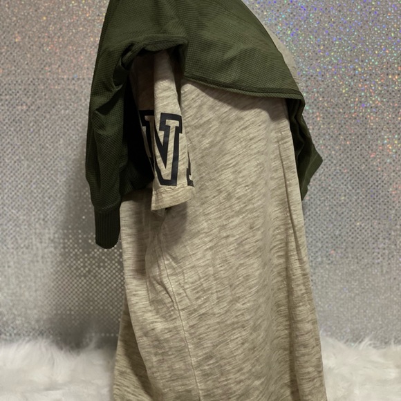 💚Victoria Secret Tee & High Waisted Active Leggings Set 💚 - Picture 5 of 13